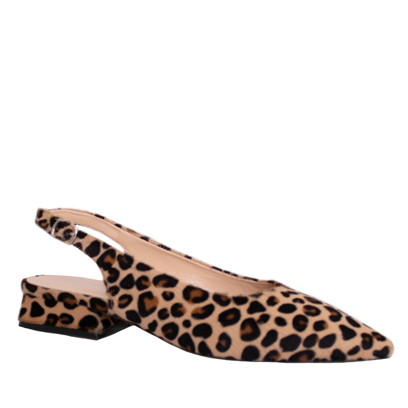 LORETTI Босоножки на низком каблуке из кожи Leopard Print